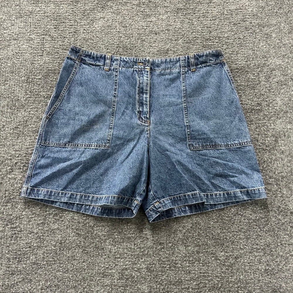 Jones New York Sport Shorts Womens Size 14 Blue Denim High Rise Patch Pocket